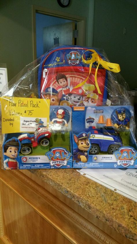 Paw Patrol Gift Basket, Paw Patrol Easter Basket Ideas, Paw Patrol Easter Basket, Gremlins Art, Toy Gift Basket, Paw Patrol Gifts, Reindeer Craft, Happy Bunny, Kids Easter Basket