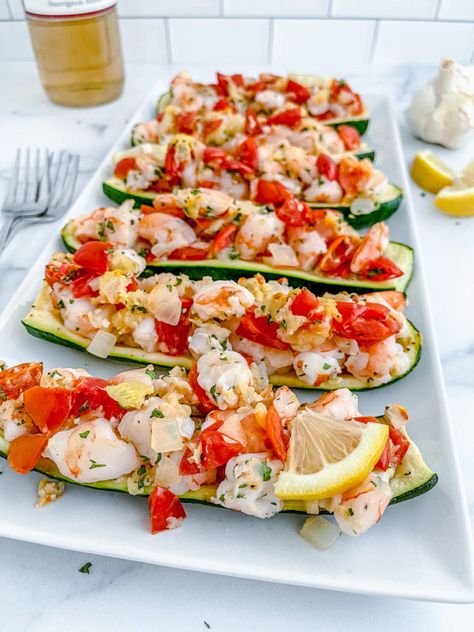 Angled view of Shrimp Scampi Zucchini Boats Beach Video Ideas, Stuffed Zucchini Recipes, Shrimp Zucchini Recipes, Healthy Shrimp Scampi, Zucchini Boat, Boat Recipes, Shrimp Zucchini, Pizza Pasta Bake, Zucchini Boat Recipes