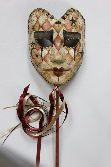 Old Masks Art, Mask Design Full Face, Abstract Mask Design, Clown Masquerade Mask, Carnival Mask Design, Mask Ideas Art Inspiration, Cool Masquerade Masks, Mask Ideas Art, European Masks