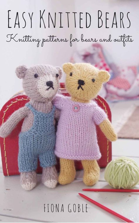 Teddy Bear Knitting Pattern, Bear Patterns Free, Romantic Picnic, Knitted Toys Free Patterns, Knitted Teddy Bear, Animal Knitting Patterns, Knitting Patterns Toys, Teddy Bear Picnic, Teddy Bear Pattern