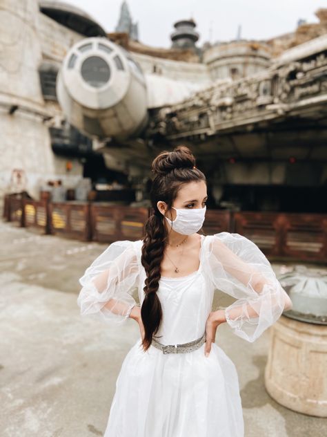 Star Wars Disneybound Couple, Star Wars Galaxy's Edge Outfit, Princess Leia Inspired Wedding Dress, Dapper Day Star Wars, Galaxies Edge Outfit, Princess Leia Disneybound, Leia Inspired Outfit, Princess Leia Inspired Outfit, Galaxy Edge Outfit