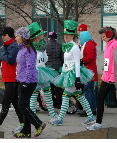 5k Outfit Ideas, 5k Outfit Ideas Runners, 5k Outfit, 5k Costume, San Patrick Day, Outfit Running, Leprechaun Costume, Irish Celebration, Wings Fairy