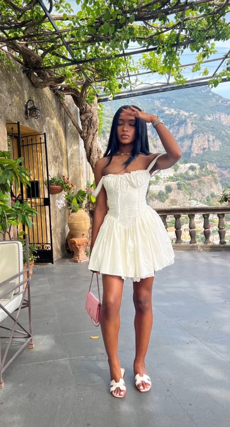 Haile Rose. Fashion. Feminine. Travel. Classy Sundress Summer Outfits, Flowy Dress Black Woman, Tan Heels Outfit Dressy, European Summer Outfits Black Women, Backyard Bbq Outfit Ideas Summer, Brunch Birthday Outfit, Summer Bday Outfit, Girly Black Women, Brunch Dress Outfit