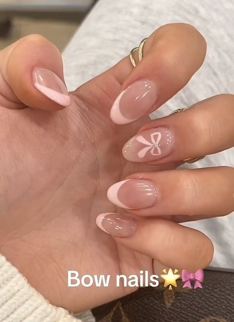 Simple Two Color Nail Designs, Design For Nails Ideas, French Tip Colors Ideas, Nail Ideas For Ten Year Olds, Nail For Kids Cute, Cute Nails Korean Style, Coquette Nail Inspo Short, Cute Simple Gel Nail Designs, Cute Inspo Nails