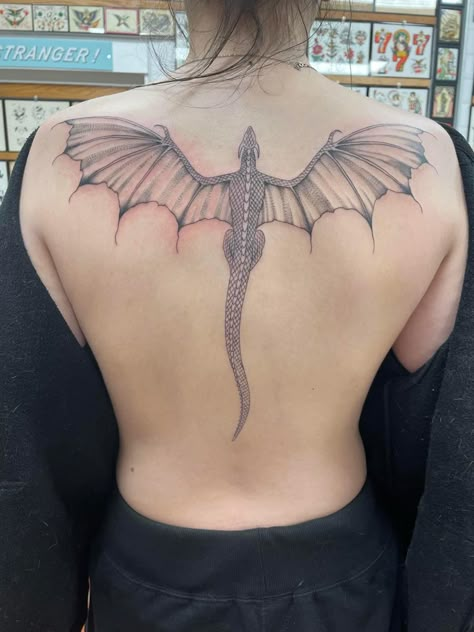 Dragon Upper Back Tattoo, Dragon Wings Back Tattoo Women, Flying Dragon Back Tattoo, Dragon Wing Tattoo On Back, Syrax Dragon Tattoo, Dragon Wing Back Tattoo, Dragon Wings Back Tattoo, Dragon Wings Tattoo On Back, Dragon Chest Tattoo Female