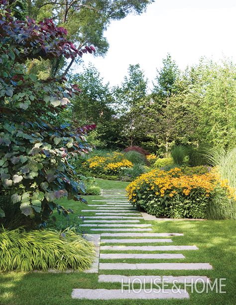 Add a meandering walkway to your garden, laying stone or pavers in an off-kilter pattern, for a welcome dose of romance. | Photographer: Virginia Macdonald | Designer: Mark Hartley Backyard Garden Layout, Backyard Garden Landscape, Small Backyard Gardens, Have Inspiration, Backyard Garden Design, Garden Path, Garden Pathway, Garden Landscape Design, Beautiful Backyards