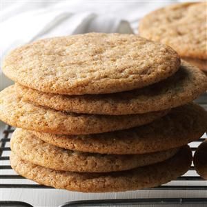 Snickerdoodle Crisps Wisconsin Christmas, Christmas Baking Easy, Cinnamon Sugar Cookies, Classic Cookies Recipes, Snickerdoodle Recipe, Bake Sale Recipes, Snickerdoodle Cookies, Taste Of Home Recipes, Cookies And Candy