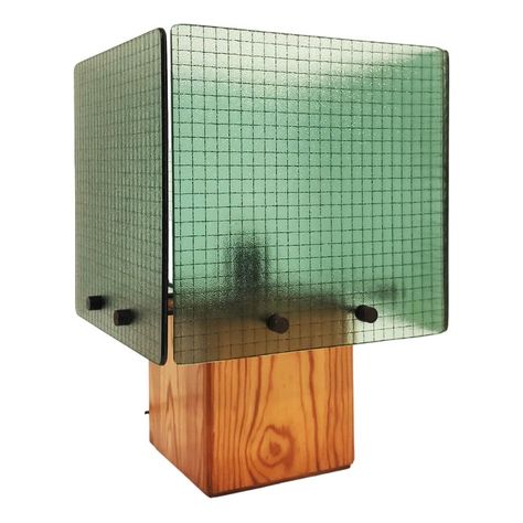 Large cubist table or table lamp from the late 70s, made in Spain. Composed of a prismatic pine wood base and an upper screen formed by four square planes of green reinforced safety glass, through which the light is projected and diffused.  For an E27 bulb. Signs of the passage of time. Original wiring revised. European Plug (up to 250V).The wiring of this item may be original and might need replacement, if not specified otherwise. Cool Tile, Zen House, Industrial Inspiration, Stained Glass Lamp, Upholstery Furniture, Dream Furniture, Easy Wood Projects, Easy Wood, Desert Homes