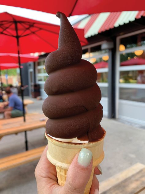 Dipped Ice Cream Cones, Soft Serve Cone, Honey Buzzard, Chocolate Ice Cream Cone, Cold Treats, Food Street, Dairy Queen, Soft Serve Ice Cream, Ice Cream Cones