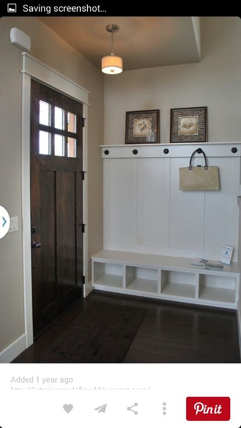 I need this! Mudroom Doors, Mudroom Entryway, Farmhouse Entryway, Entry Ways, Door Inspiration, Casa Vintage, Entry Way Design, Small Laundry, Backyard Inspo