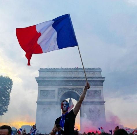 Flag Of France, French Flag Wallpaper, Flag Of Paris, France Flag Wallpaper, France National Football Team, France Flag, French Flag, French Army, Champs Elysees