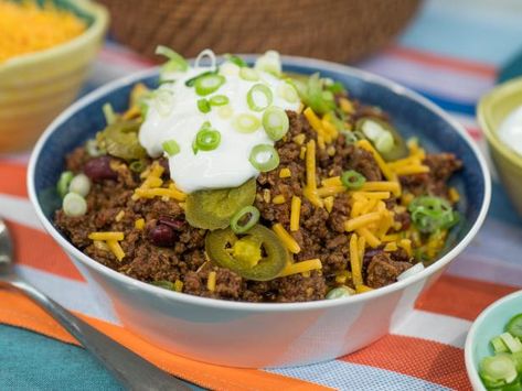 Get America's Favorite Chili Recipe from Food Network——the one w/(secret) baking powder!!!! Jeff Mauro, The Kitchen Food Network, Ground Beef Chili, Favorite Chili Recipe, Pork Chili, Ground Sirloin, Beef Chili, Soups Stews, Chili Recipe