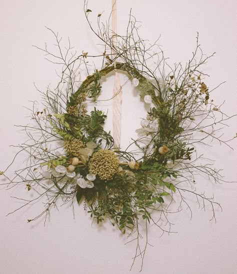 Unusual Wreaths Unique, Interior Plant Design, Natural Wreaths, Victorian Wreath, Wondrous Wreath, Dried Floral Wreaths, Living Wreath, Dried Wreath, Easy Diy Wreaths