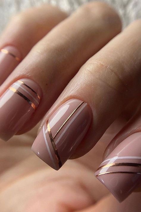 Pink And White Nails, White Nails With Gold, Manicure Nail Designs, Diva Nails, Striped Nails, Bride Nails, Elegant Nails, Bridal Nails, Classy Nails