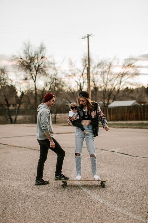 Hipster Family Photoshoot, Punk Family Photoshoot, Skater Family Photoshoot, Punk Family Photos, Skateboard Family Photoshoot, Family Skateboarding Photos, Skater Family Photos, Grunge Family Photoshoot, Skateboarding Photoshoot