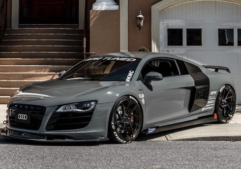 Bad-ass Audi R8 Audi R8 Modified, R8 Modified, Sports Car Aesthetic, Cars Lexus, Dream Cars Lexus, Aesthetic Sport, Luxury Supercars, Rs6 Audi, Dream Cars Audi