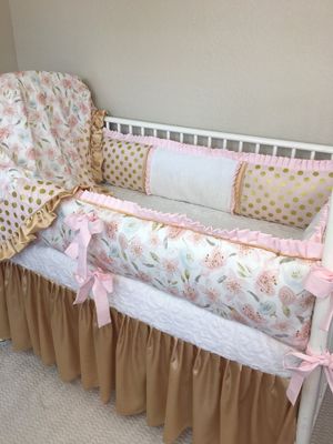 pink & gold nursery ideas- girl decor amorecraftylife.com #baby #nursery #babygift