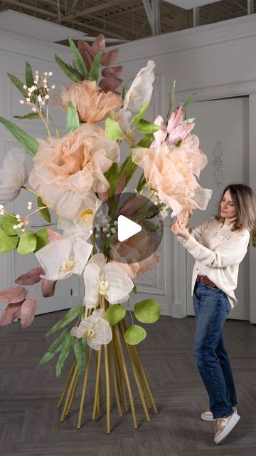 Giant Flower Arrangement, Giant Flowers Decorations, Giant Flower Bouquet, Giant Flower Wedding, Large Floral Installations, Giant Flower Birthday Decor, Giant Flowers Wedding, Giant Flower Sculpture, Giant Paper Flowers Wedding