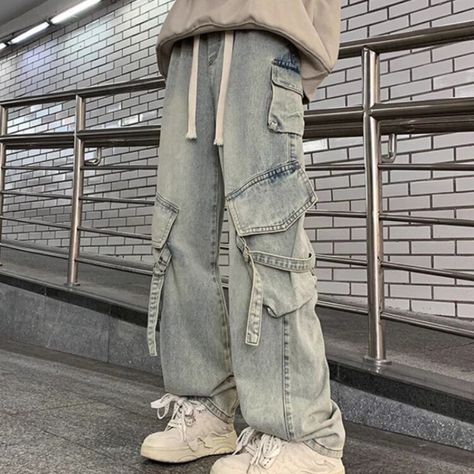 Japanese Overalls, Overalls Jeans, Techwear Outfits, Overalls Fashion, Denim Men, Mid Waist Pants, Jeans Street Style, New Street Style, Winter Jeans