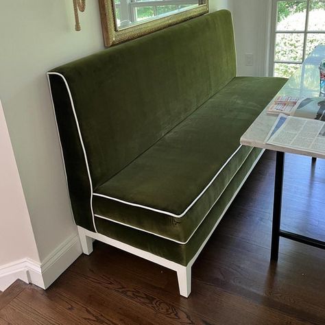 Round Banquette Seating - Etsy Long Dining Bench With Back, Kitchen Sofa Bench, Kitchen Settee Ideas, Upholstered Bench Dining Table, Settee Dining Room Ideas, Vintage Banquette Seating, Banquet Seating Dining Room, Wall Bench Dining Room, Couch Dining Seating