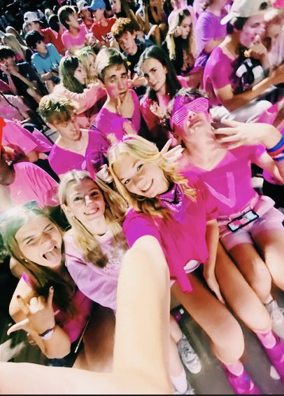 Football Night Outfits, Pink Out Outfits Football Game, Barbie Football Theme, Pink Out Theme Football Game, Pink Out Game Outfits, Pink Out Outfits Spirit Week Football, Pink Out Football Game Outfits, Pink Football Game, Fnl Fits