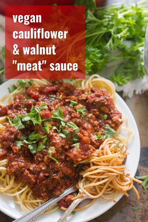 Cauliflower and walnut crumbles are seasoned, baked and smothered in zesty tomato sauce to make this vegan version of spaghetti bolognese. You'll love this vegetarian "meat" sauce! Easy enough for a weeknight pasta dinner and packed with flavor! #veganrecipes #vegandinner #healthyrecipes #pasta Pasta Bolognese Recipe, Weeknight Dinner Pasta, Walnut Meat, Mushrooms Recipes, Plating Food, Presentation Food, Vegan Pasta Dish, Sauce Spaghetti, Zesty Sauce