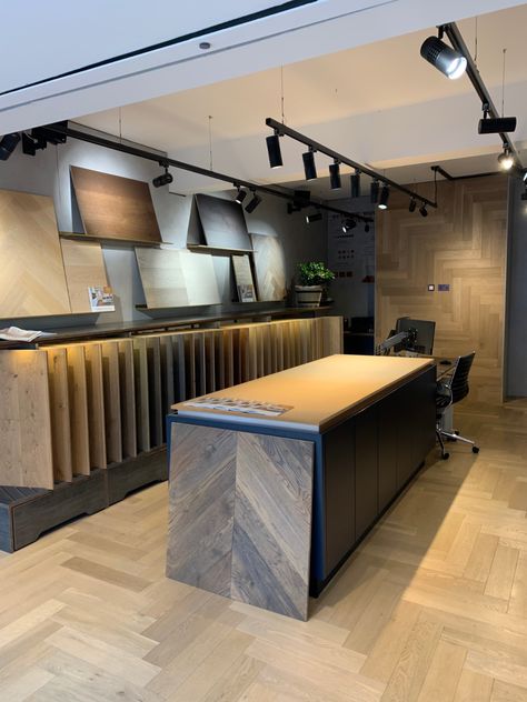 Floor Showroom, Flooring Showroom, Floor Pattern Design, Design Center Showroom, Kitchen Design Showrooms, Showroom Inspiration, Floor Pattern, Warehouse Design, Retail Store Interior