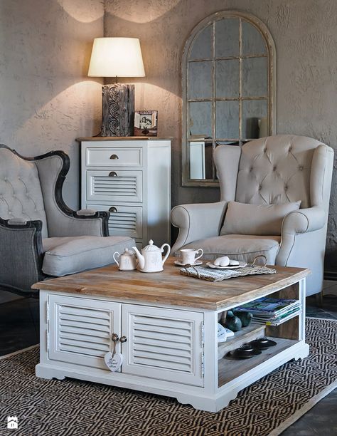 Mały salon, styl prowansalski - zdjęcie od Deccori Abigail Ahern, Mood Lighting, Shabby Chic Homes, Chic Home Decor, Wingback Chair, Flea Market, Bristol, Mantra, Room Inspiration