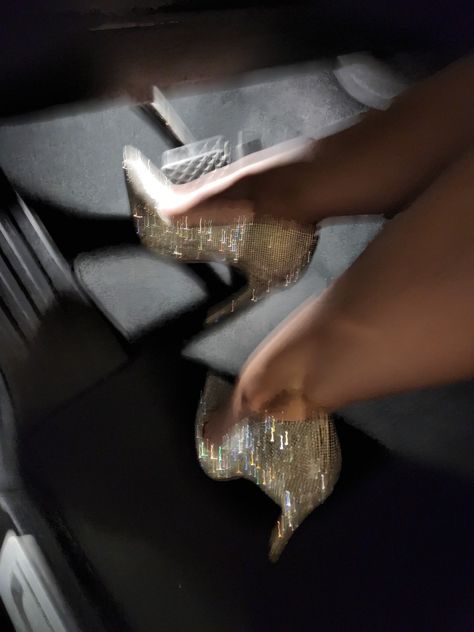 Aesthetic Sparkle, Glamour Aesthetic, Aesthetic Clips, Reputation Taylor Swift, Taylor Swift Taylor Swift, Taylor Swift Reputation, Album Aesthetic, Miss Girl, Sparkle Heels