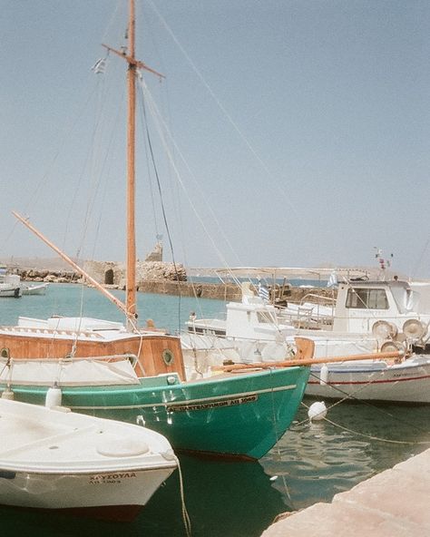 I got my film photos developed from Greece, and they feel so nostalgic. Last summer we spent 2 weeks in Greece and hopped between three islands: Naxos, Paros, and Mykonos. I brought my Kodak EKTAR H35 Half Frame film camera with me and I love how it lends nostalgic charm to the magical Greek islands.... Half Frame Film, Kodak Ektar H35, Kodak Ektar, Film Photos, Desert Homes, Film Photographers, Packing Tips For Travel, On Film, Paros