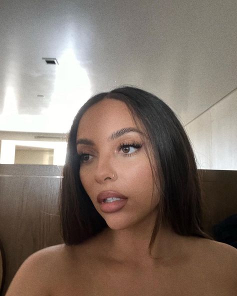 Jade Amelia Thirlwall, Jade Thirlwall, Perrie Edwards, Little Mix, Makeup Kit, Girl Crush, Weave Hairstyles, Instagram Update, Fashion Makeup