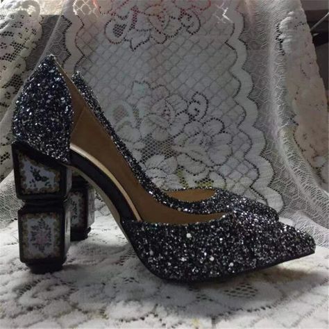 VCSHOES Bling Gradient Color Sequins Women Pumps Side Cut Outs Pointy Toe Printed Flower Strange High Heel Wedding Shoes Colorful-35 Silver Wedding Shoes, Cowboy Shoes, Dance Heels, Boots Square Toe, Wedding Shoes Heels, Suede Boots Knee High, Wedge Boots, Gradient Color, Shoes Black