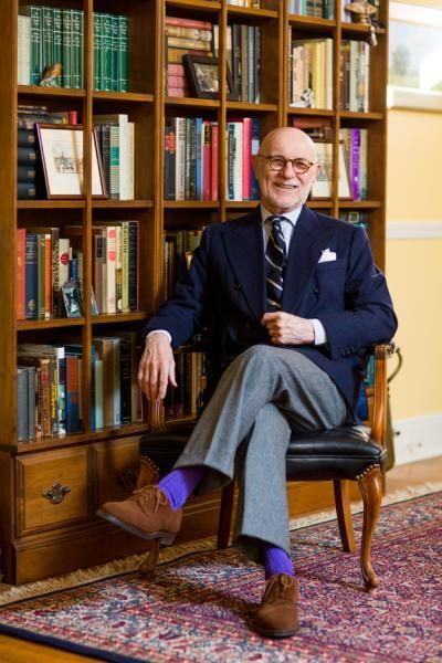 G. Bruce Boyer Former Menswear Editor of Town & Country Magazine - Lehigh Valley Style - February 2015 Bruce Boyer, Old Man Style, Town And Country Magazine, Old Man Fashion, Tweed Men, Preppy Mens Fashion, Ivy Style, Older Man, Classic Menswear