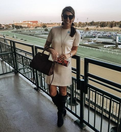 What To Wear To Horse Races, Churchill Downs Outfit, Breeders Cup Fashion, Fall Horse Race Outfit, Horse Race Outfit, Track Outfits, Race Day Fashion, Race Outfit, Race Day Outfits