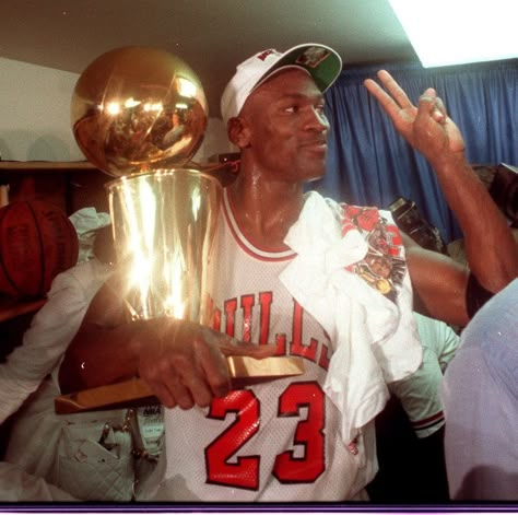 Michael Jordan's greatest NBA Finals moments - Chicago Tribune Chigago Bulls, Indoor Basketball Hoop, Michael Jordan Photos, Michael Jordan Pictures, Michael Jordan Chicago Bulls, Nba Championships, Nba Pictures, X Games, Burton Snowboards