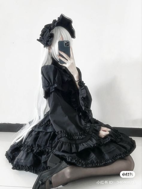 Goth Lolitas, Dollcore Outfits, Gothic Fashion Victorian, Goth Outfit Ideas, Lolita Outfits, Beauty Aesthetic, J Fashion, Goth Outfits, Fashion Black