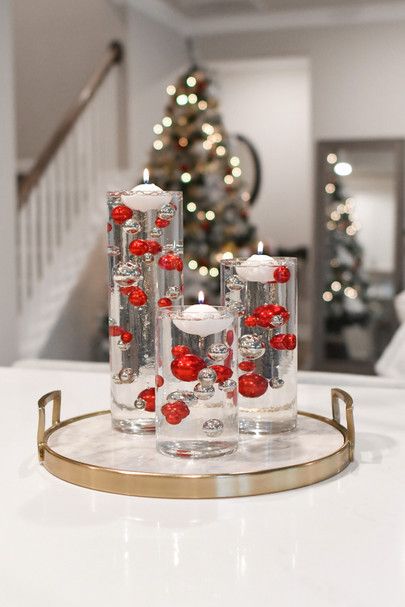 Christmas Crafts With Water Beads, Christmas Decor Ideas Water Beads, Vase Water Beads, Water Bead Christmas Vase, Floating Water Beads Centerpiece Ideas, Vases With Water Beads Centerpiece Ideas, Glass Vase With Water Beads, Water Beads Centerpiece Christmas, Christmas Vase With Water Beads