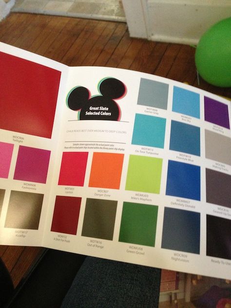 Disney Paint at Walmart - #DisneyPaintMom Pixar Room, Valerie Gray, Center Rugs, Disney Wall Decals, Duck Blue, Disney Princess Movies, Disney Rooms, Big Kids Room, Kitchen Wall Colors