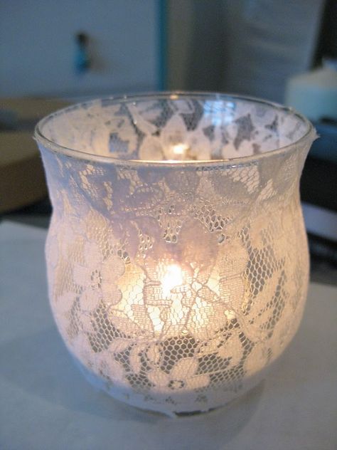 How to make a lace candle holder Upcycle Wedding, Lace Jars, Lace Candle Holders, Creative Candle Holders, Cheer Banquet, Lace Candles, Wedding Dress Crafts, Doilies Crafts, Creative Candles