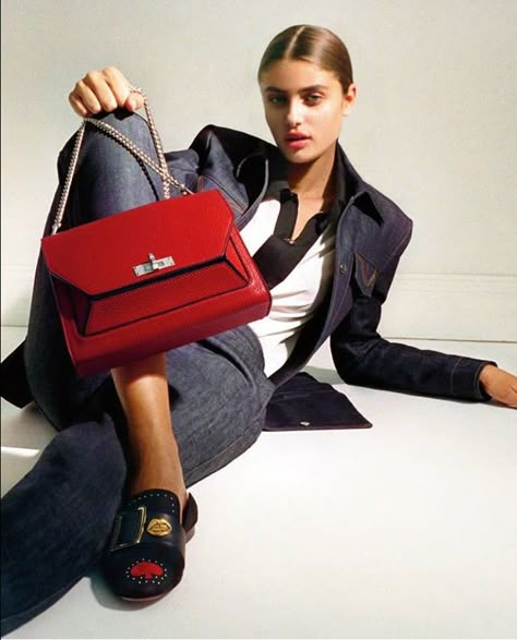 Photography Bags, Taylor Hill, Img Models, Victoria Secret Fashion Show, Mood Board Fashion, Hermes Bags, Fashion Seasons, Bags Designer Fashion, Louis Vuitton Twist Bag