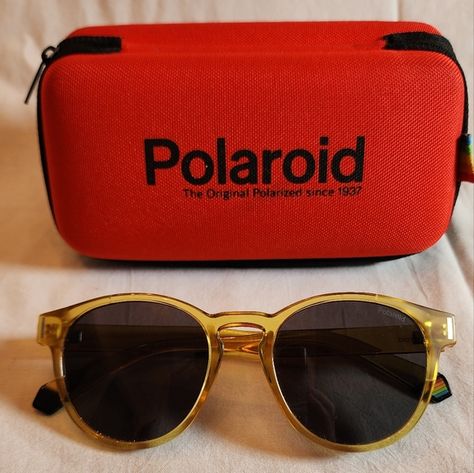 Polaroid Sunglasses Womens Polaroid Accessories, Polaroid Sunglasses, Sunglasses Women, Sunglasses, Handbags, Best Deals, Closet, Women Shopping, Fashion Trends