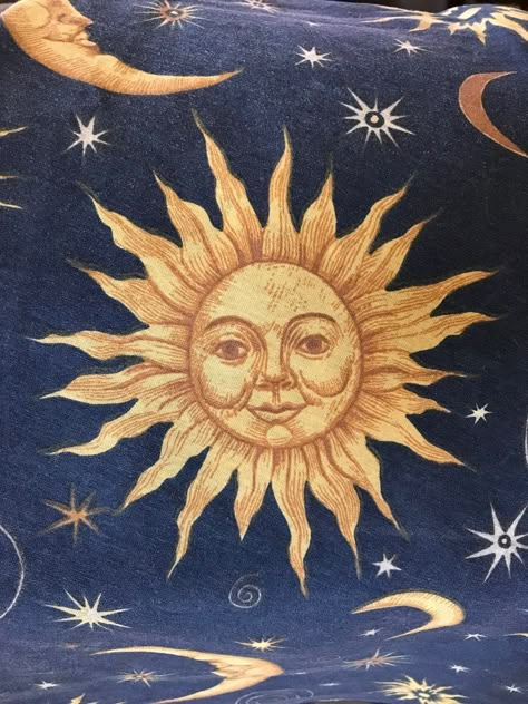 90s Moon Aesthetic, Sun Astrology Art, 90s Sun And Moon Tattoo, Vintage Celestial Art Moon, 90s Sun And Moon Aesthetic, Whimsigoth Pictures, 90s Celestial Aesthetic, Whimsigothic Art, Sun Art Aesthetic