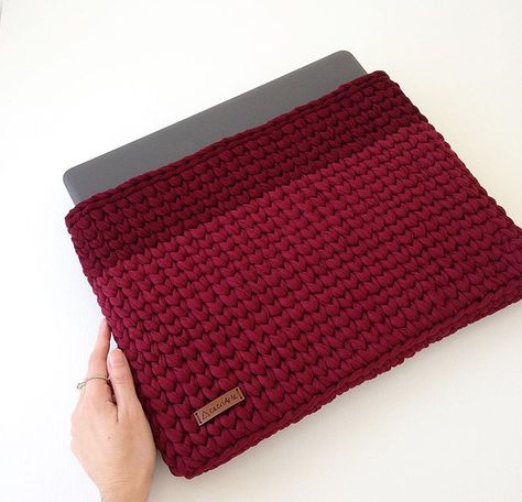 Macbook Crochet Case, Laptop Crochet, Crochet Laptop Bag, Crochet Laptop Sleeve, Crochet Laptop Case, Crochet Book Cover, Crochet Throw Pattern, Crochet Case, Beginner Crochet Tutorial