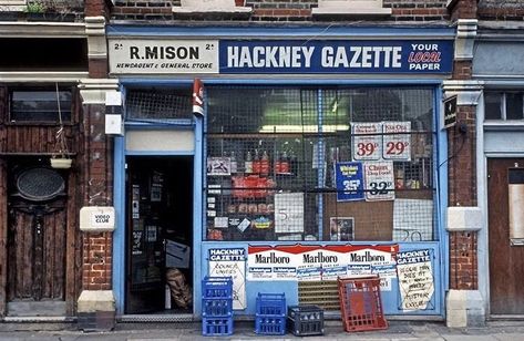 Hackney 1980’s #London London Corner Shop, Corner Shop Uk, British Corner Shop, Hackney Aesthetic, London 80s, 1980s London, British Shop, Arthouse Cinema, British Culture