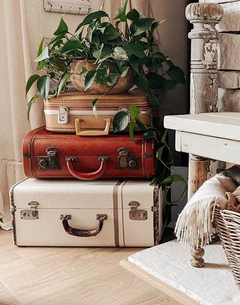 How To Decorate With Old Suitcases Vintage Luggage, Leather Suitcase Decor, Vintage Luggage Table, Stacked Suitcases Decor, Old Luggage Decor, Old Suitcase Decor Ideas, How To Decorate With Old Suitcases, Vintage Suitcases Decor, Vintage Suitcase Aesthetic