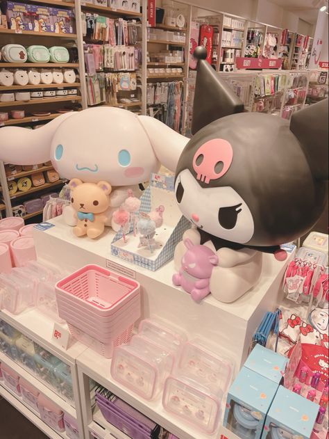 miniso #sanrio Miniso Products, Creatures Drawing, Sea Creatures Drawing, Sanrio Collection, Girly Tingz, Sanrio Stuff, Collection Ideas, Kitty Stuff, Blind Box