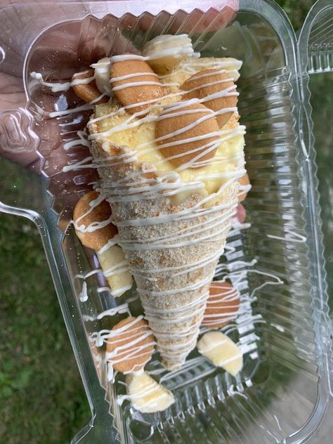 Cheesecake Cones Flavors, Waffle Cone Dessert Ideas, Stuffed Cones, Dessert Cones, Waffle Cone Recipe, Cone Dessert, Waffle Cone, Junk Food Snacks, Dairy Queen