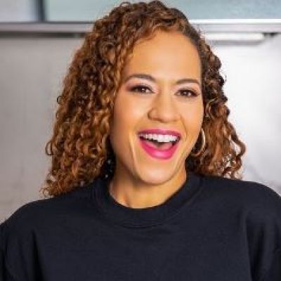 Yolanda Gampp Yolanda Gampp, Culinary School, Changing Jobs, Youtube Stars, Popular Shows, Cake Tutorial, Net Worth, Career, Celebrities