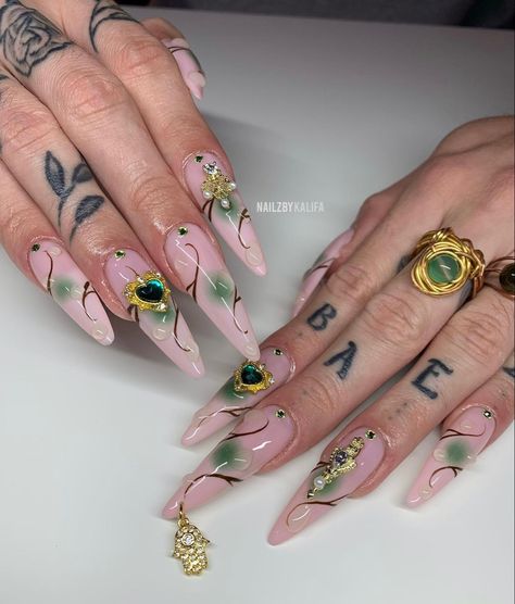 Long Acrylic Nail Designs, Drip Nails, Edgy Nails, Exotic Nails, Really Cute Nails, Ballerina Nails, Glam Nails, Minimalist Nails, Luxury Nails