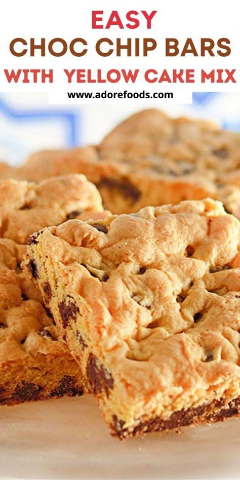 Craving sweets but low on time? Look no further! These easy sheet pan chocolate chip cookie bars are just the ticket! They're made with a yellow cake mix, packed with mouthwatering chocolate chips, and they're baked to perfection in a 9x13 pan! You won't believe how effortless they are to make, and you'll love the results. #CakeMixCookieBars #EasyBakeTreats #CakeMixCreations #BakingWithCakeMix  #ChocolateCookieBars #9x13PanTreats Lazy Cookie Bars, Easy Chocolate Chip Cookie Bars, Yellow Cake Mix Cookies, Cake Mix Chocolate Chip Cookies, Easy Chocolate Chip Cookie, Strawberry Chocolate Chip Cookies, Cake Mix Bars, Yellow Cake Mix Recipes, Cake Mix Cookie